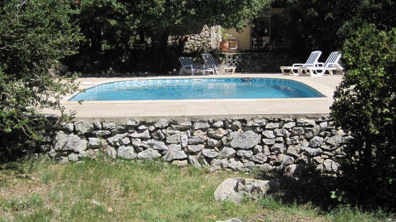 Villa Sous Les Chenes Lussan  Exterior foto